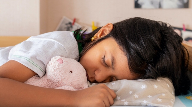 Mindfulness training helps kids sleep better, Stanford Medicine study finds